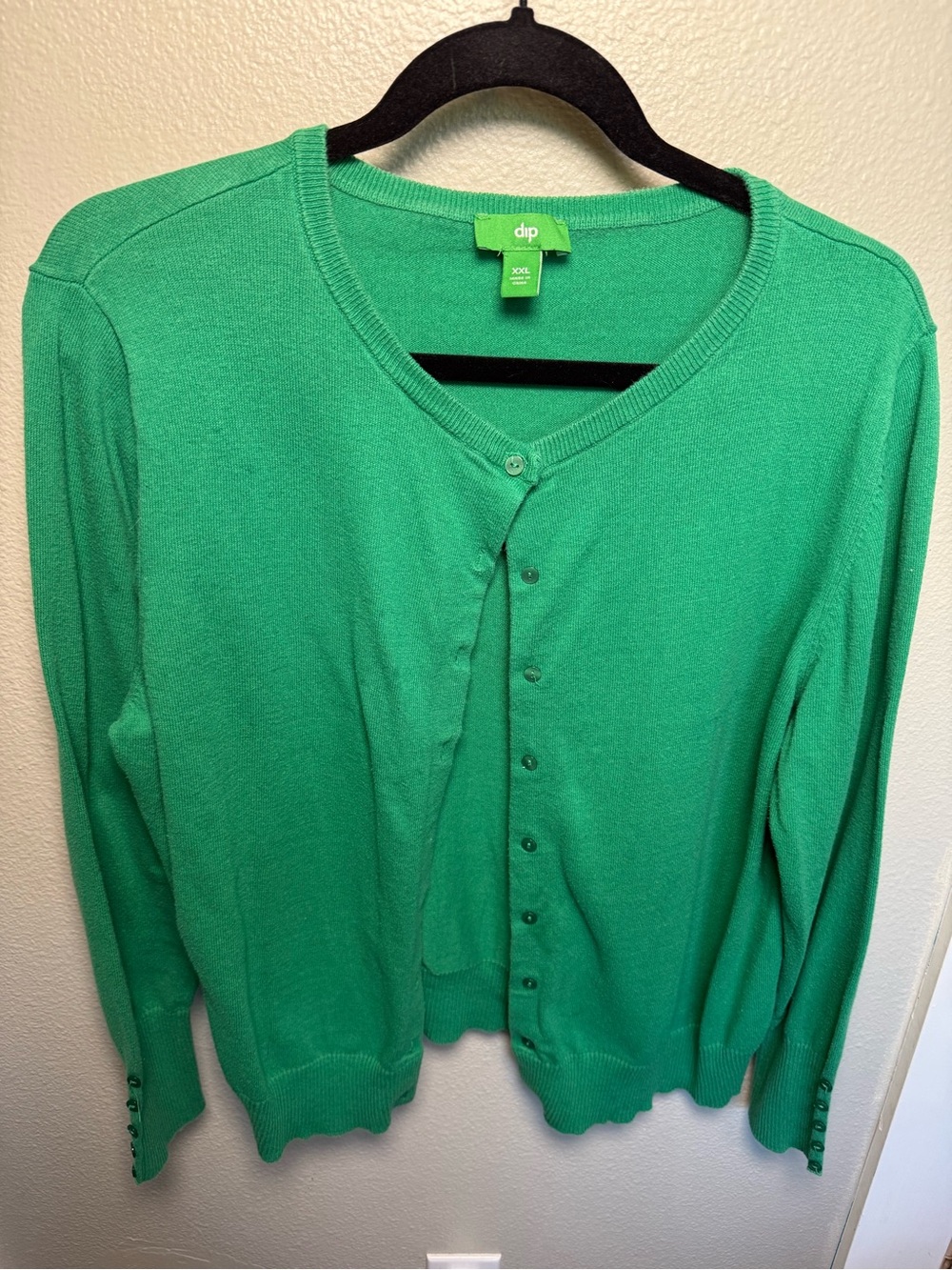 Dip Women’s XXL Bright Green Button Front Cardigan Sweater Long Sleeve